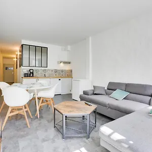 Apartamento Boutique Un En, Bayona